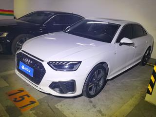 奥迪A4L 40TFSI 2.0T 自动 quattro豪华动感型 