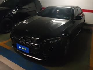 奔驰E级 E300L 2.0T 自动 运动时尚型 