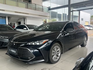 丰田亚洲龙 2.0L 自动 进取版 