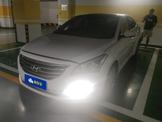 名图 1.8L 尊贵型 