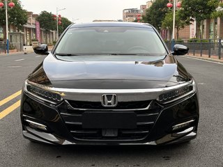 雅阁 2.0L 锐智版 