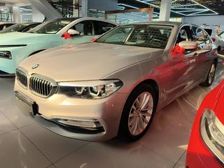 宝马5系 525Li 2.0T 自动 豪华套装 