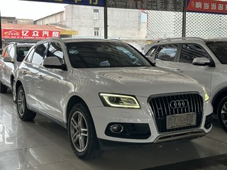 奥迪Q5 40TFSI 2.0T 自动 技术型 