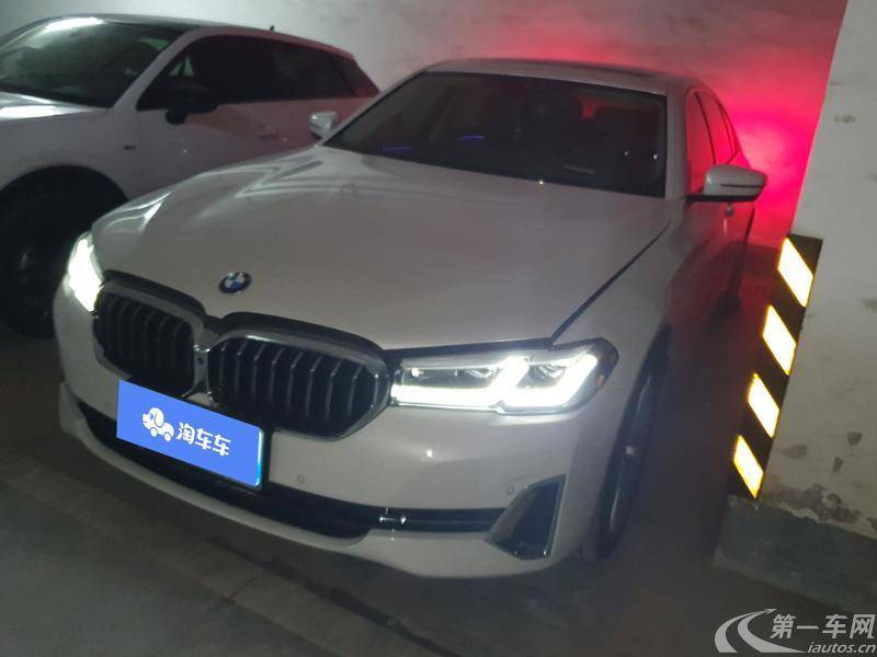 宝马5系 530Li 2022款 2.0T 自动 汽油 尊享型豪华套装 (国Ⅵ) 