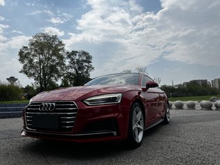 奥迪A5 Coupe 40TFSI 2.0T 自动 时尚型 