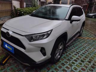 丰田RAV4 荣放 2.0L 自动 风尚PLUS版 