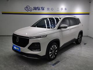 宝骏530 1.5T 自动 尊贵互联型 