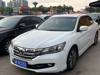 雅阁 2.0L 舒适版LX 