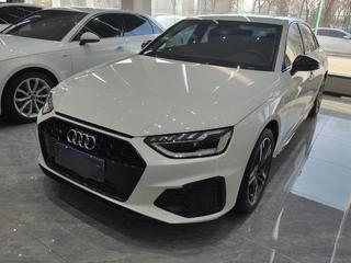 奥迪A4L 40TFSI 2.0T 自动 豪华动感型 