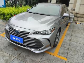 丰田亚洲龙 双擎 2.5L 自动 豪华版 