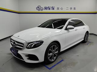 奔驰E级 E300L 2.0T 自动 运动豪华型 