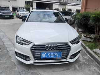 奥迪A4L 45TFSI 2.0T 自动 30周年quattro个性运动版 