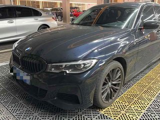 宝马3系 330Li 2.0T 自动 xDriveM运动曜夜套装 