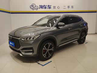 比亚迪宋PLUS 1.5T 自动 尊贵型 