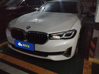 宝马5系 530Li 2.0T 自动 尊享型豪华套装 