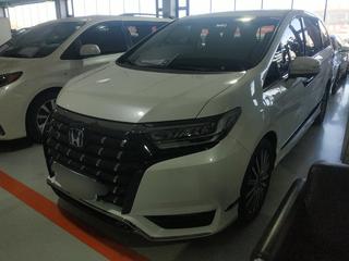 本田艾力绅 2.0L 自动 豪华版 