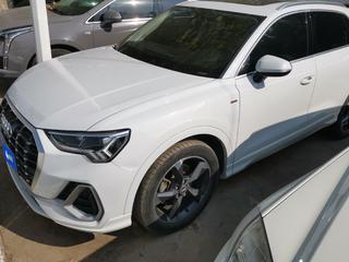 奥迪Q3 35TFSI 1.4T 自动 时尚动感型 