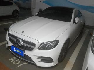 奔驰E级Coupe E200 