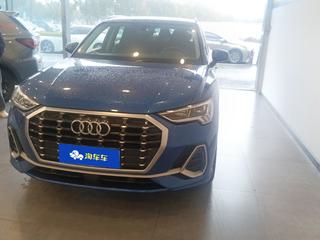 奥迪Q3 35TFSI 1.4T 自动 时尚动感型 