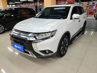 三菱欧蓝德 2.0L 自动 畅享版 