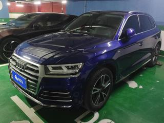 奥迪Q5L 45TFSI 2.0T 自动 尊享时尚型 