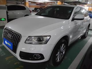 奥迪Q5 40TFSI 2.0T 自动 进取型 