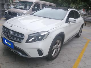 奔驰GLA 200 1.6T 自动 动感型 