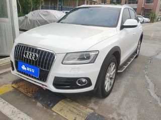 奥迪Q5 40TFSI 2.0T 自动 进取型 