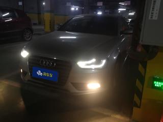 奥迪A4L 35TFSI 2.0T 自动 标准型典藏版 