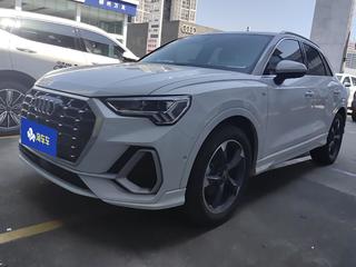 奥迪Q3 35TFSI 1.4T 自动 时尚动感型 