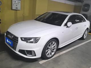 奥迪A4L 40TFSI 2.0T 自动 时尚型 