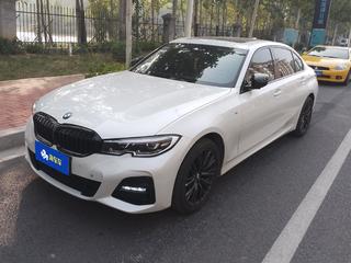 宝马3系 330Li 2.0T 自动 xDriveM运动曜夜套装 