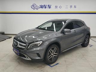 奔驰GLA 220 2.0T 自动 时尚型 