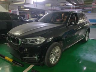 宝马X5 28i 2.0T 自动 