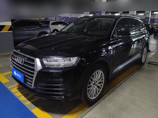 奥迪Q7 3.0T S-Line运动型 