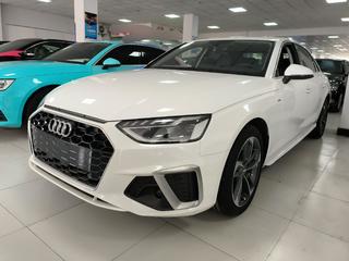 奥迪A4L 40TFSI 2.0T 自动 时尚动感型 