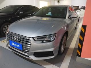 奥迪A4L 40TFSI 