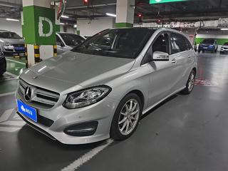 奔驰B级 B200 1.6T 自动 动感型 