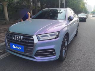 奥迪Q5L 40TFSI 2.0T 自动 荣享时尚型 