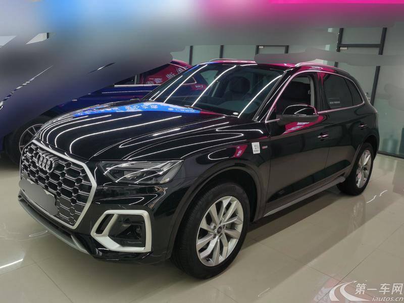 奥迪Q5L 40TFSI 2022款 2.0T 自动 改款豪华动感型 (国Ⅵ) 