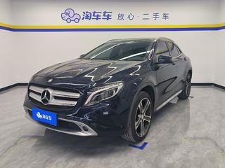 奔驰GLA 220 2.0T 自动 豪华型 