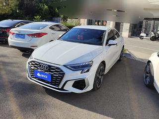 奥迪A3 L35TFSI 1.4T 自动 Limousine进取运动型 