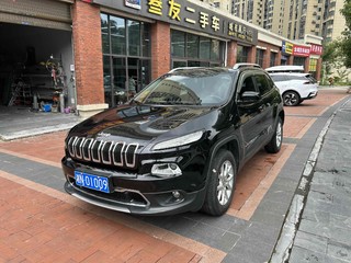 吉普自由光 2.4L 