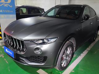 玛莎拉蒂Levante 3.0T 