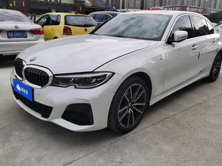 宝马3系 325i 2.0T 自动 改款M运动套装 