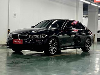 宝马3系 325i 2.0T 自动 改款M运动套装 