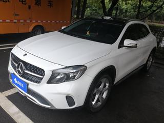 奔驰GLA 200 1.6T 自动 动感型 