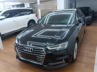 奥迪A4L 40TFSI 2.0T 自动 时尚型 