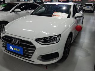 奥迪A4L 40TFSI 2.0T 自动 豪华动感型 