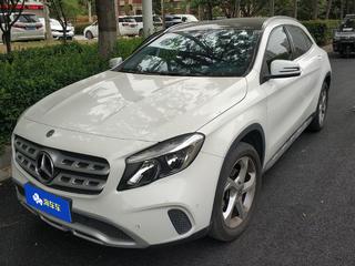 奔驰GLA 200 1.6T 自动 动感型 